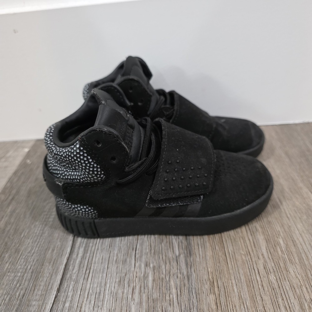 Adidas Tubular Invader Black Boys Sneakers Basketball Size 8 Little Kids
